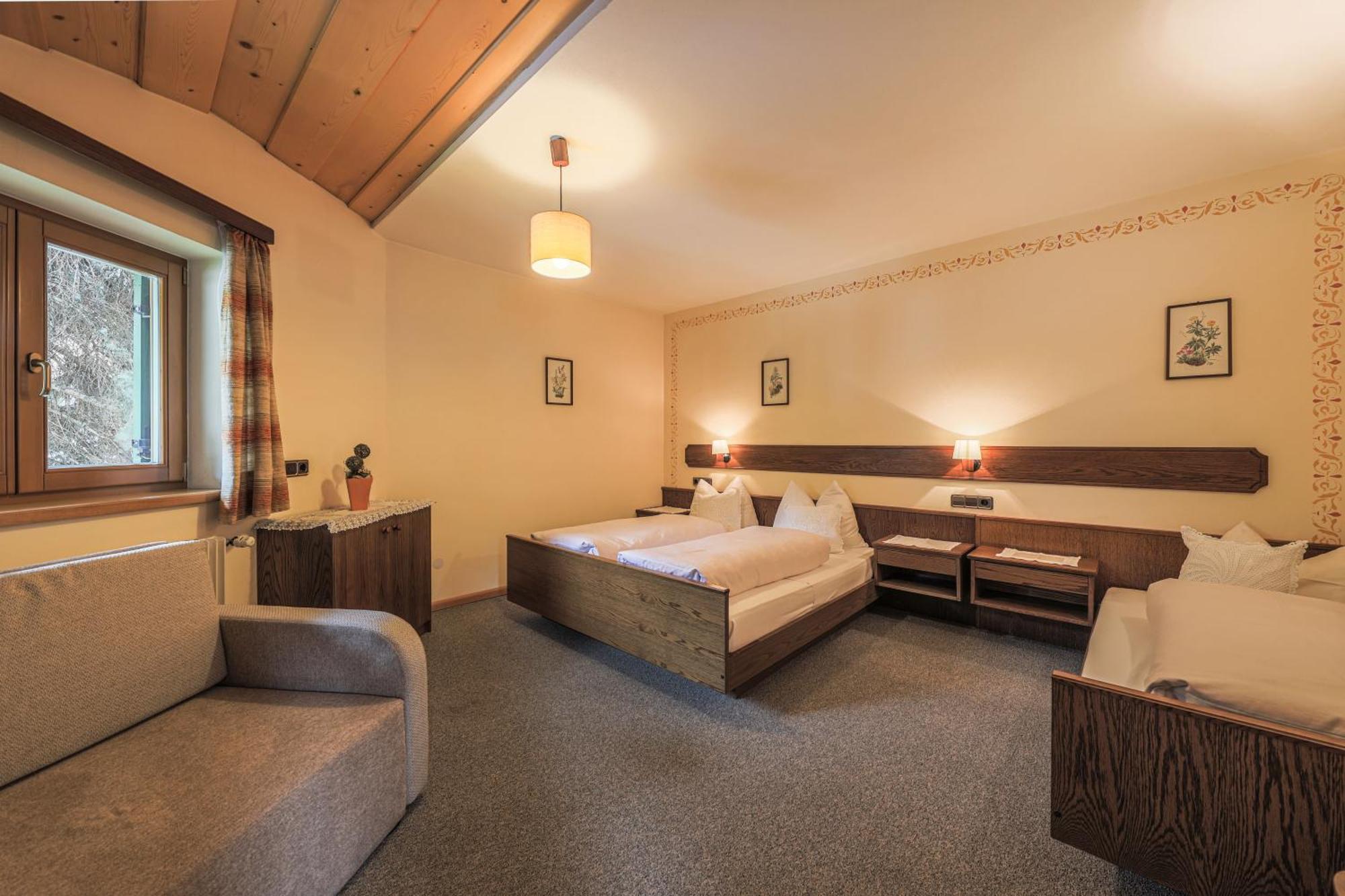 Hotel Fines Фунес Номер фото